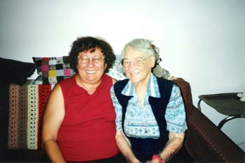 Elvira&mom_1